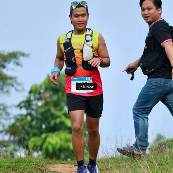 Runner Photo 8778882