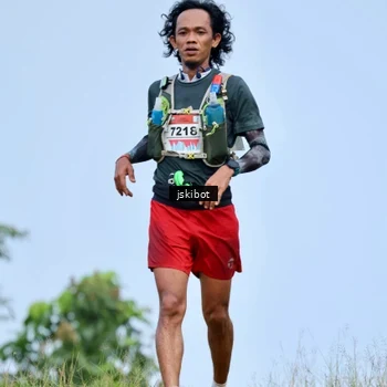 Runner Photo 8778967