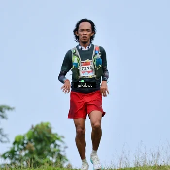 Runner Photo 8778971
