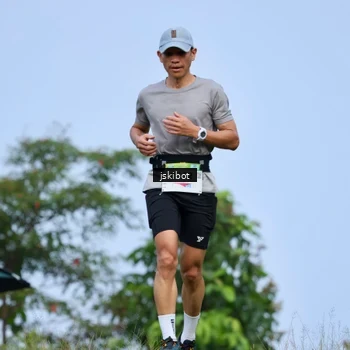 Runner Photo 8778973