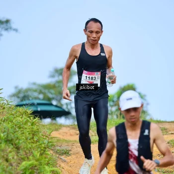 Runner Photo 8778982
