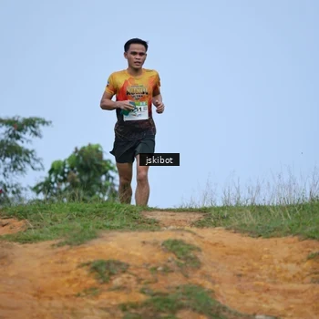Runner Photo 8779021