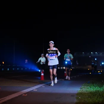 Runner Photo 8788684