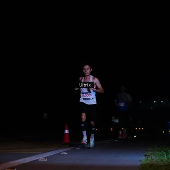 Runner Photo 8788773