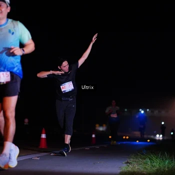Runner Photo 8789013