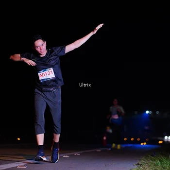 Runner Photo 8789015