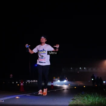 Runner Photo 8789036