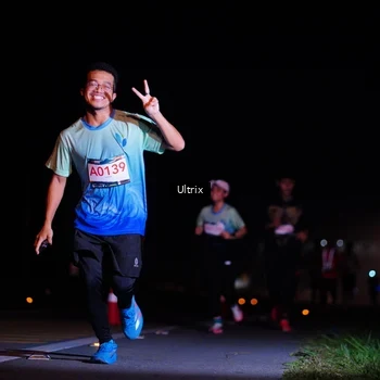 Runner Photo 8789059