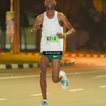Runner Photo 8790683