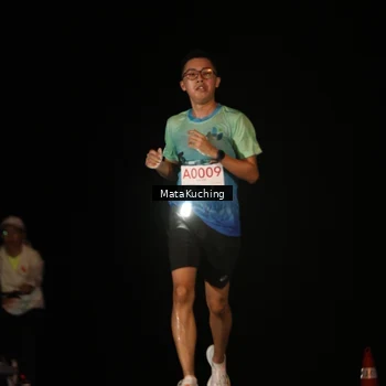 Runner Photo 8790689