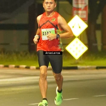 Runner Photo 8790693