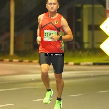 Runner Photo 8790694