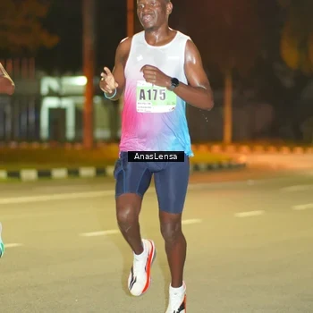 Runner Photo 8790697