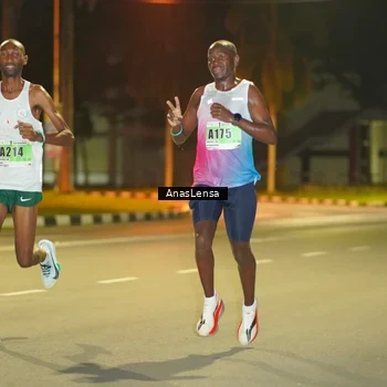 Runner Photo 8790698