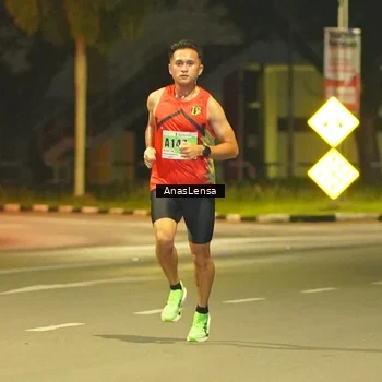 Runner Photo 8790699