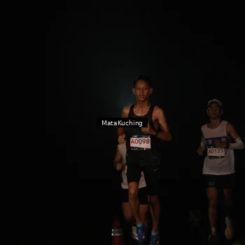 Runner Photo 8790705