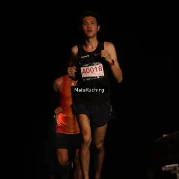 Runner Photo 8790729