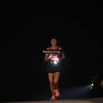 Runner Photo 8790757