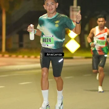 Runner Photo 8790765