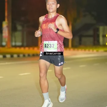Runner Photo 8790776
