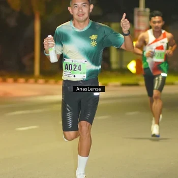 Runner Photo 8790785