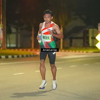 Runner Photo 8790791