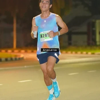 Runner Photo 8790812