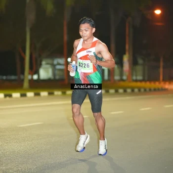 Runner Photo 8790817