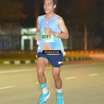 Runner Photo 8790831