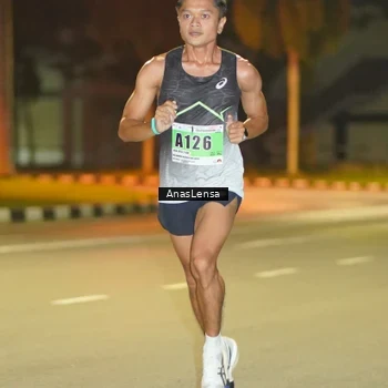 Runner Photo 8790886
