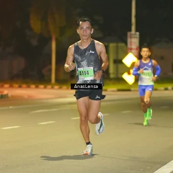 Runner Photo 8790890