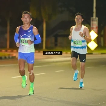Runner Photo 8790903