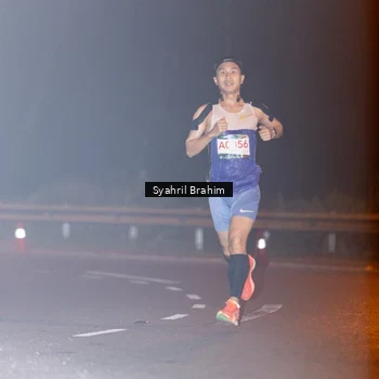 Runner Photo 8790913