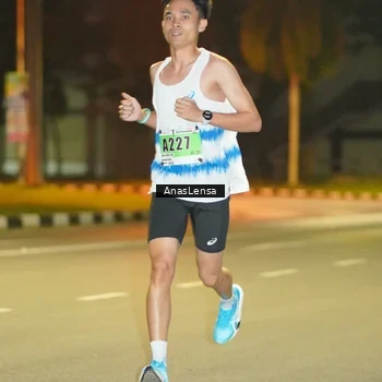 Runner Photo 8790914