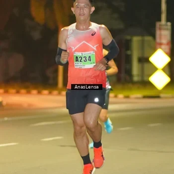 Runner Photo 8790917