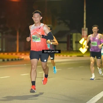 Runner Photo 8790924