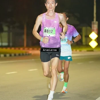 Runner Photo 8790928