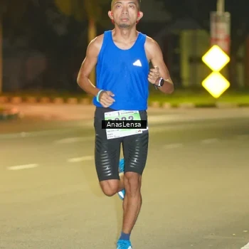 Runner Photo 8790934
