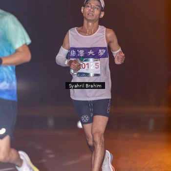 Runner Photo 8790937