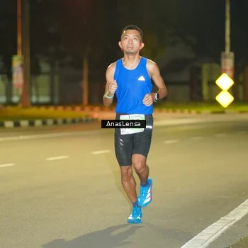 Runner Photo 8790938