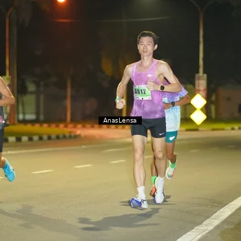 Runner Photo 8790945