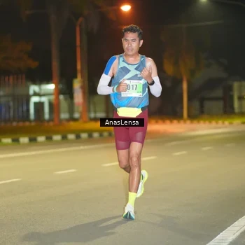 Runner Photo 8790958