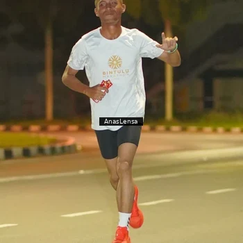Runner Photo 8790968