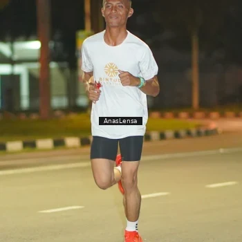 Runner Photo 8790971