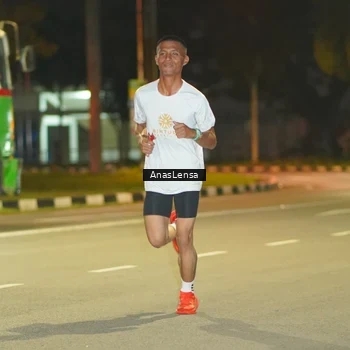 Runner Photo 8790973