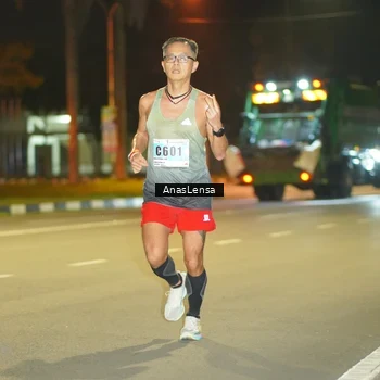 Runner Photo 8790987