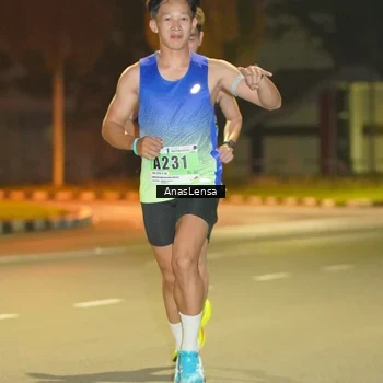 Runner Photo 8790995