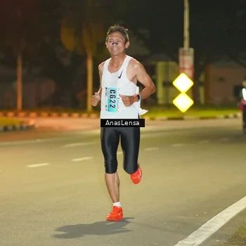 Runner Photo 8790999