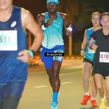 Runner Photo 8791011