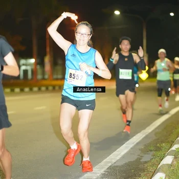 Runner Photo 8791012
